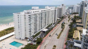 Pavilion Beach, XL Balcony Suites